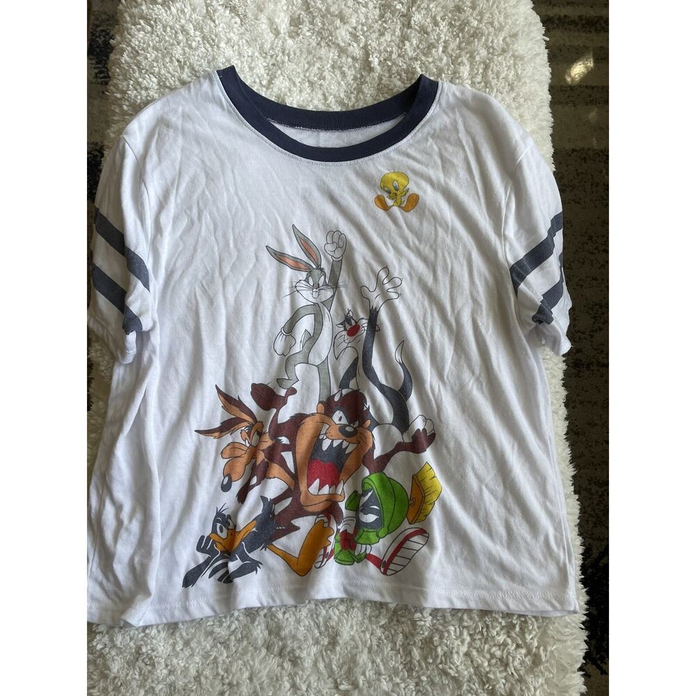 Loony Toons sz. L ( Junior- Adult)character design armband tee. Cute, soft